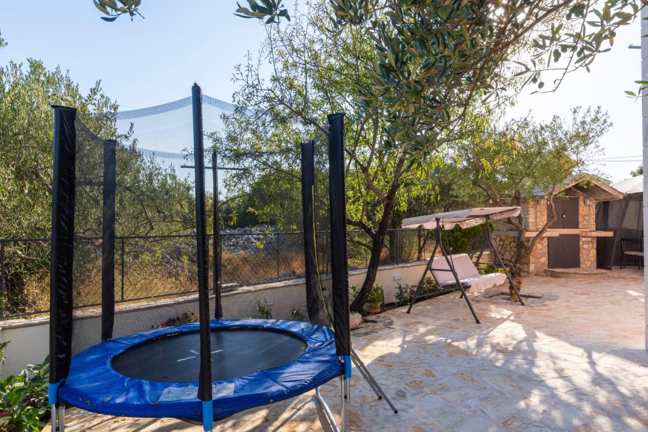 Villa Spark With Heated Pool In Rogoznica Zečevo Exterior foto