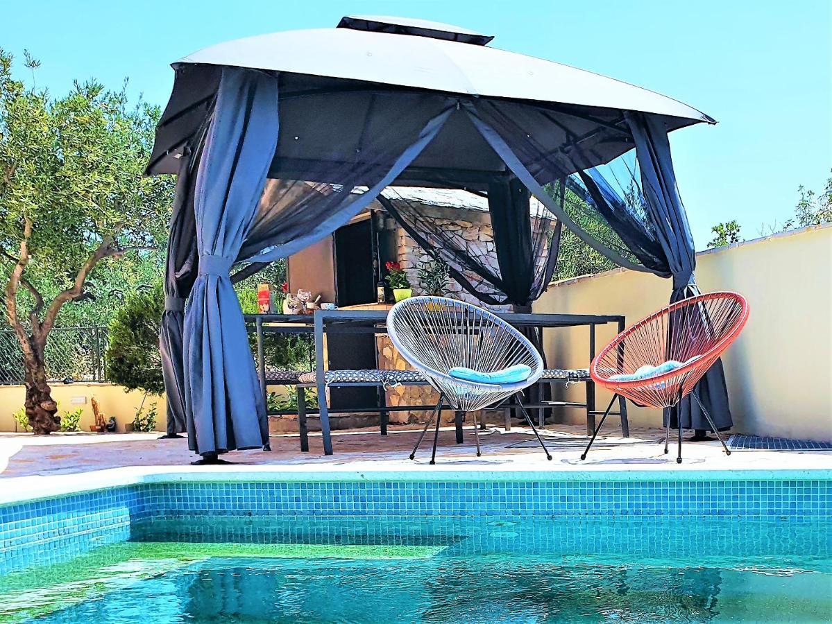 Villa Spark With Heated Pool In Rogoznica Zečevo Exterior foto
